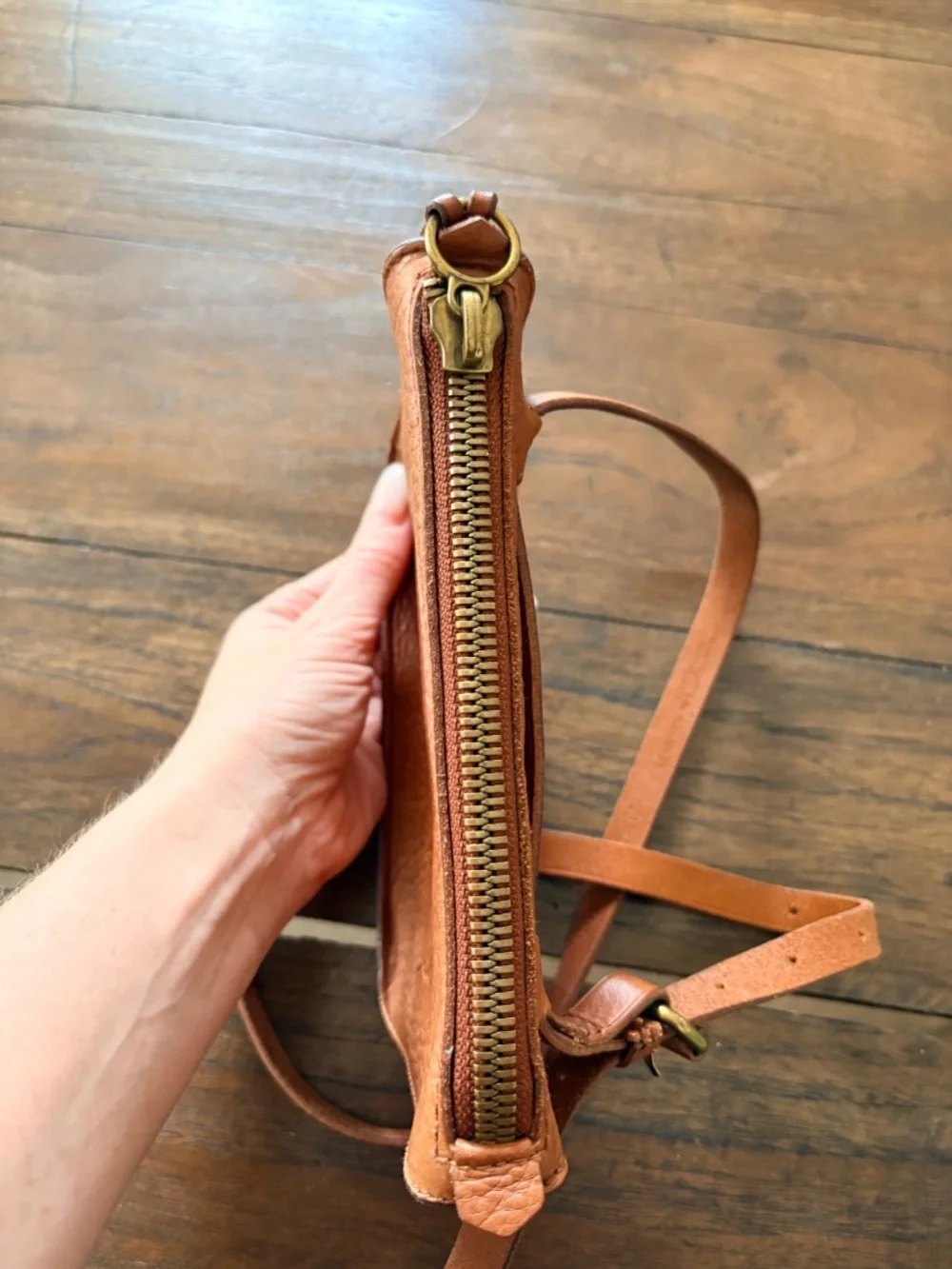 Madewell The Simple Pouch Belt Bag – Saddle Leather, Size Medium, retail $68